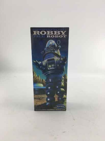 ROBBY THE ROBOT MADE BY POLAR LIGHTS
