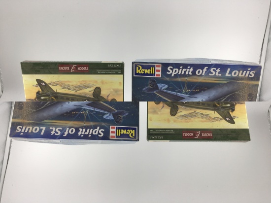 2 MODEL AIRPLANES 1/72 AND 1/48 SCALE