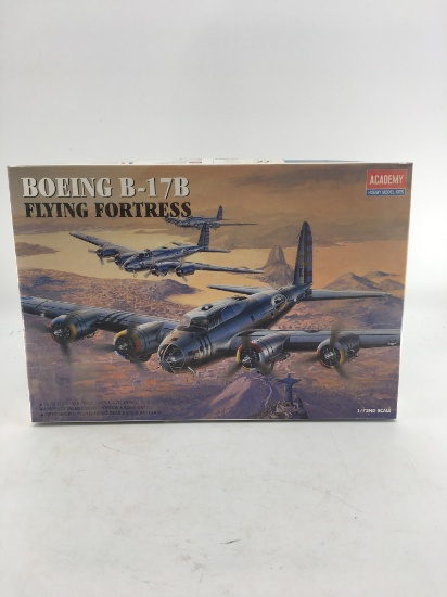 ACADEMY MODEL (BOEING B-17B)