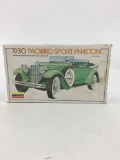 LINDBER MODEL 1/32 SCALE 1930 PACKARD