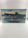2 SUBMARINE MODELS 1/44 USS GATO
