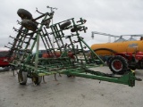 JD John Deere 960 30' Field Cultivator