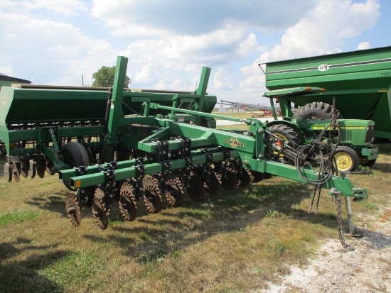 Great Plains Solid Stand 1500 Drill