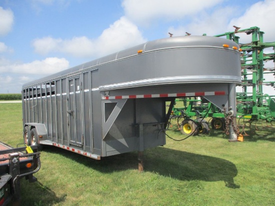 1999 Corn Pro Horse Trailer