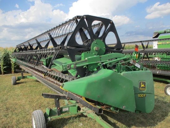 John Deere 930F Platform