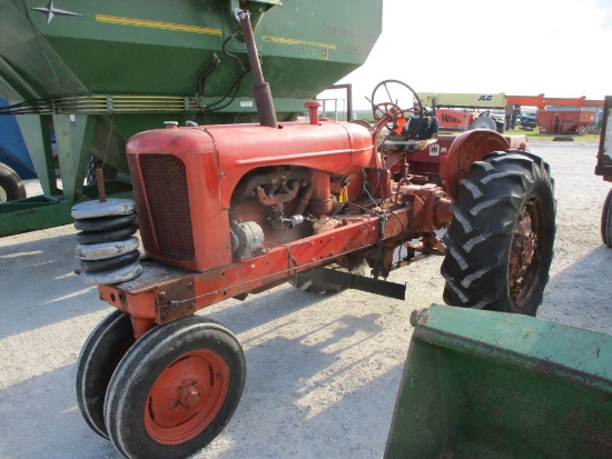 Allis - Chalmers WD45 Tractor