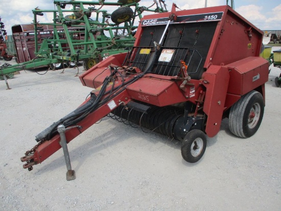 Case IH 3450 Round Baler