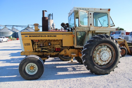 Minneapolis - Moline G1355 Tractor