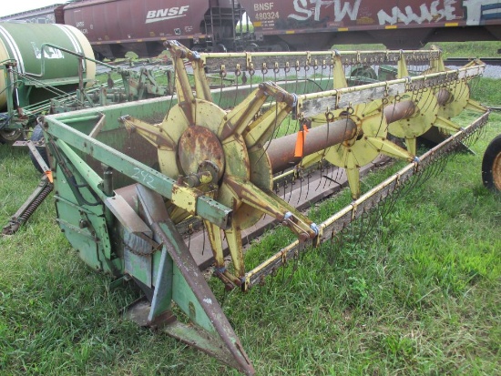 John Deere 15' Bean Head