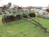 John Deere 712 Disc Chisel