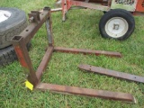 3 pt. Bale Forks