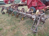 John Deere 825