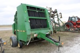 JD 535 Baler