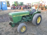 JD 850 Utility Tractor