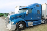 2012 Peterbilt 587 Truck