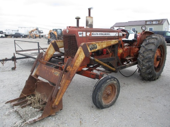 AC D19 Tractor