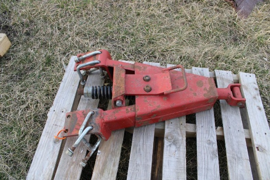 Spring Cushion Tool Bar Hitch