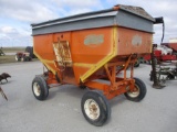 Bradford 250 Bu Gravity Wagon