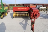 New Holland Hay Liner 315 w/ Accumulator