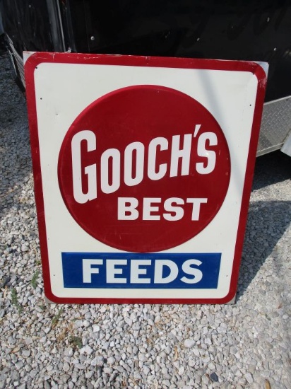 Gooch's Feeds Sign