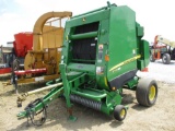 JD 854 Round Baler