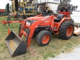 Kubota L2900 Tractor