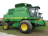 John Deere 9510 Maximizer Combine