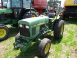 JD 850 Tractor