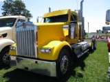 2007 Kenworth W900 Semi