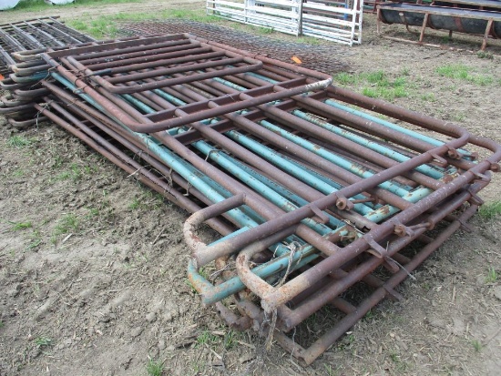 (12) Corral Panels with Walk Through Gate