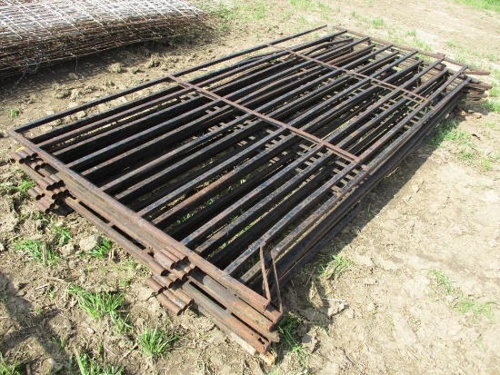 (8) 10' Corral Gates