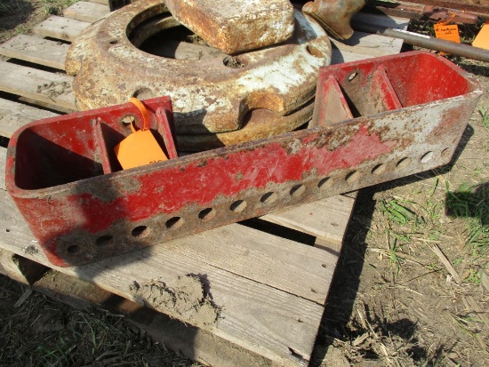 IH Weight Bracket