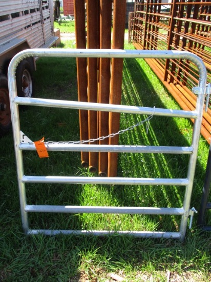4' Gate