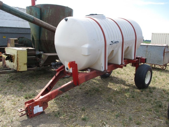 Demco 700 Gal Tank on Gear