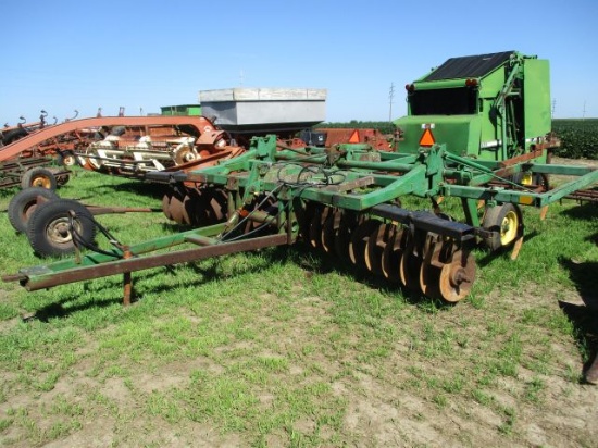 JD 710 Disk Chisel
