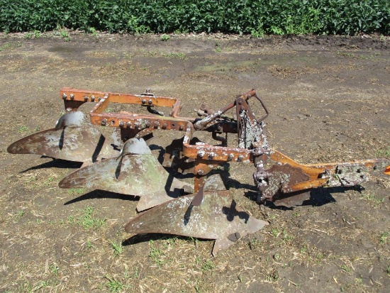 AC Snap Couple 3 Bottom Plow