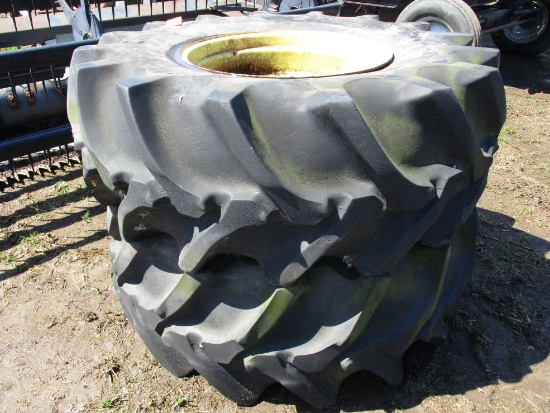 Firestone  24.5-32 Duals