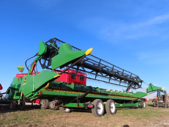 2009 John Deere 630F Platform