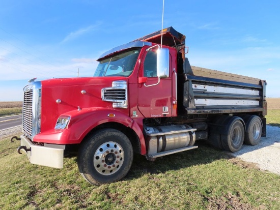2012 Freightliner Coronado SD Dump Truck