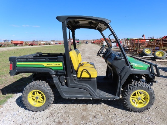 John Deere 2021 XUV835M Gator