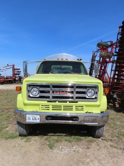 1980 GMC 7000 Tanker Truck