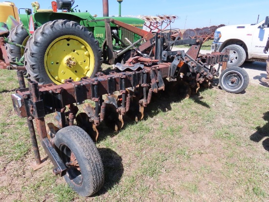 Yetter 6700 No Til Mounted Bar
