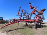 Case IH 4300 Cultivator