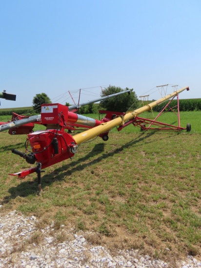 Westfield MKX 100-73 Swing Away Auger