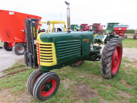 Oliver 88 Row Crop Tractor