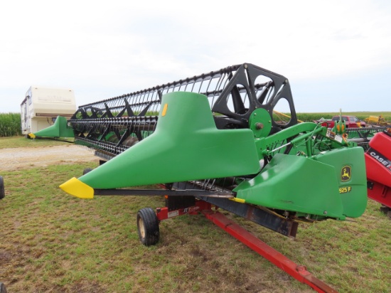 John Deere 925F Platform