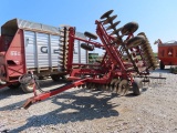 International 3900 Disk
