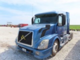 2013 Volvo VNL Semi