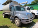 2005 International 4400 Feed Truck