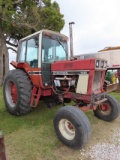 International 1486 Tractor